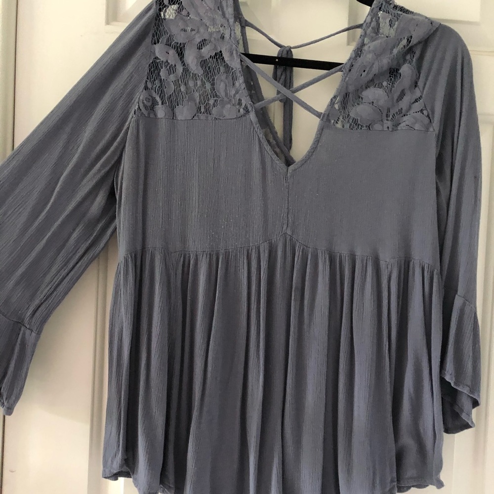 American Eagle Blue lace top